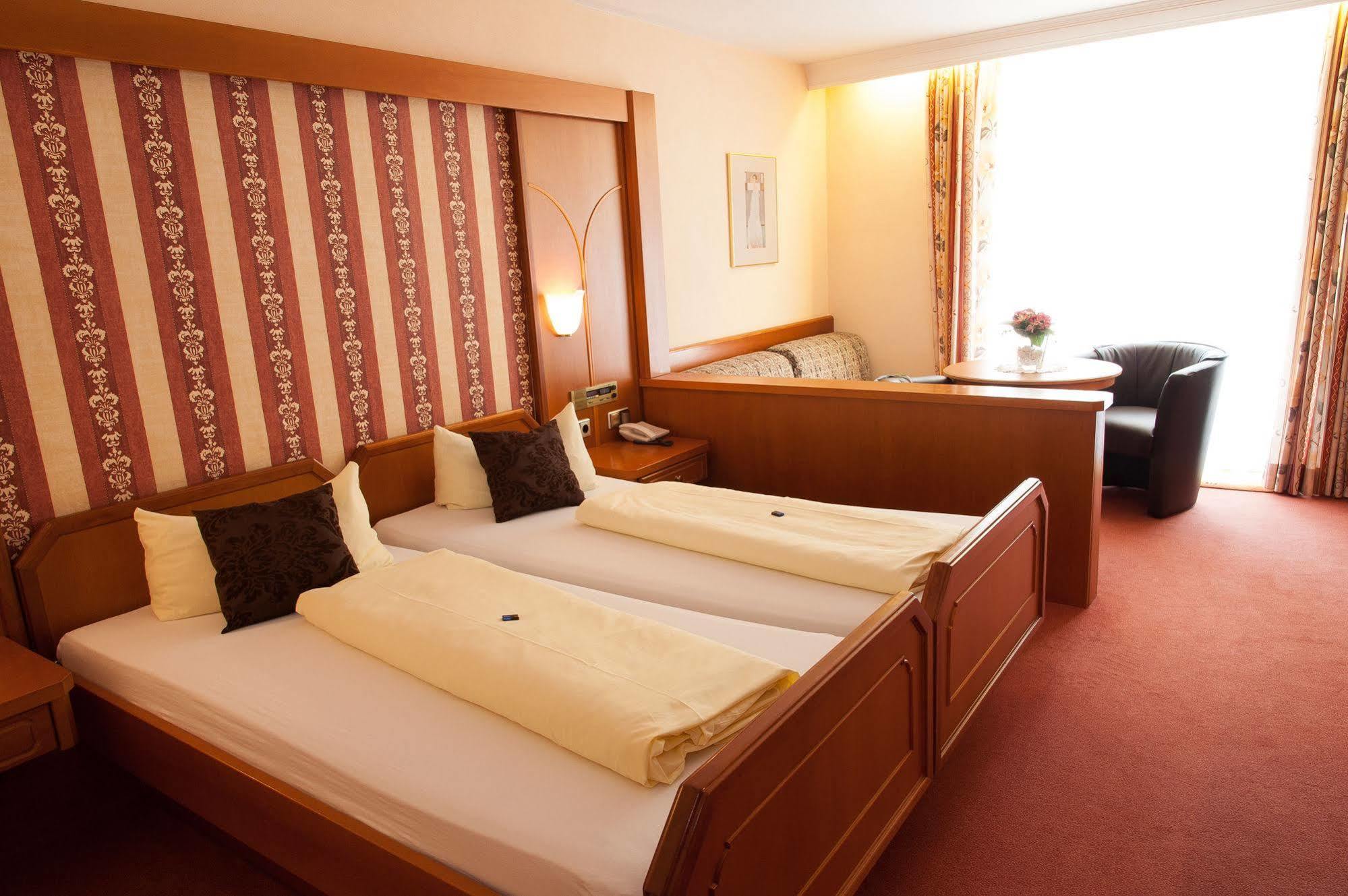 Parkhotel Bad Faulenbach Fussen Bagian luar foto